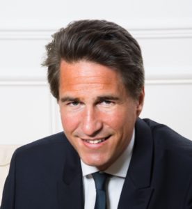 Édouard Petit. Epargnant3.0. Expert en trackers/ETF.