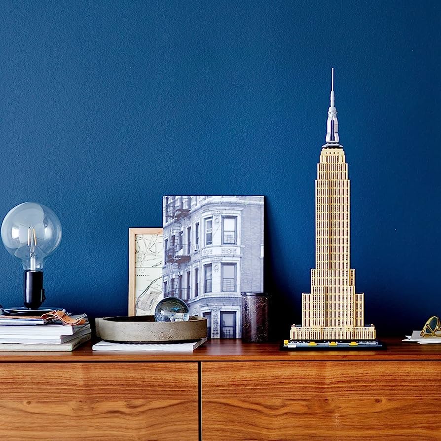 Lego Empire State Building 21046